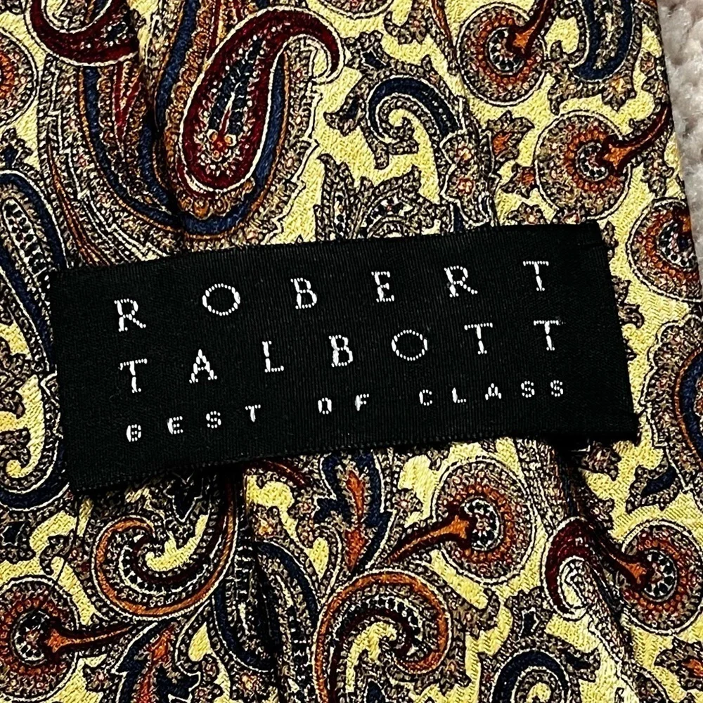 Robert Talbott Best  of Class 100% Silk Neck Tie Yellow Paisley Print Designer